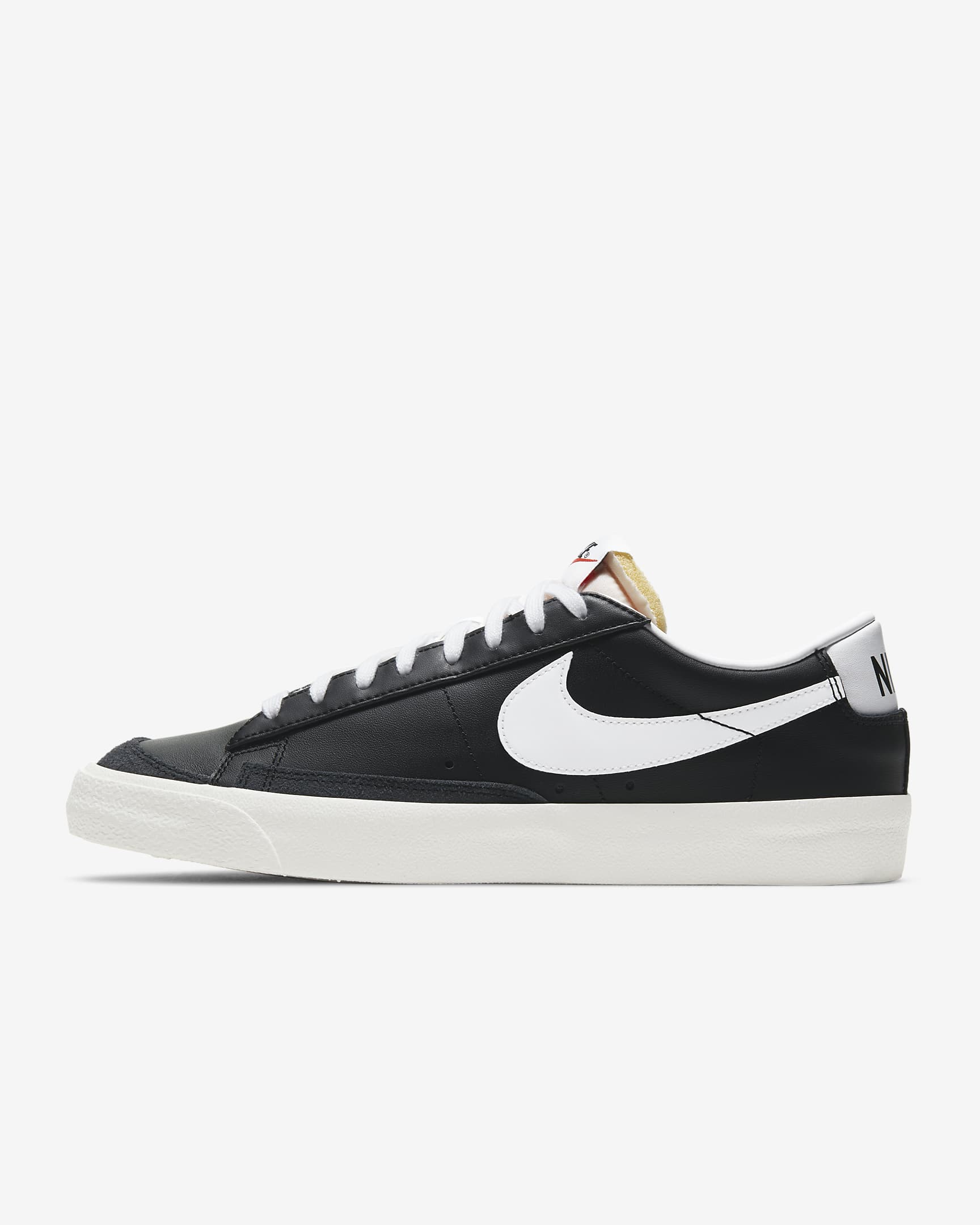 Nike Blazer Low 77 Vintage Black/Sail/Black/White DA6364-001