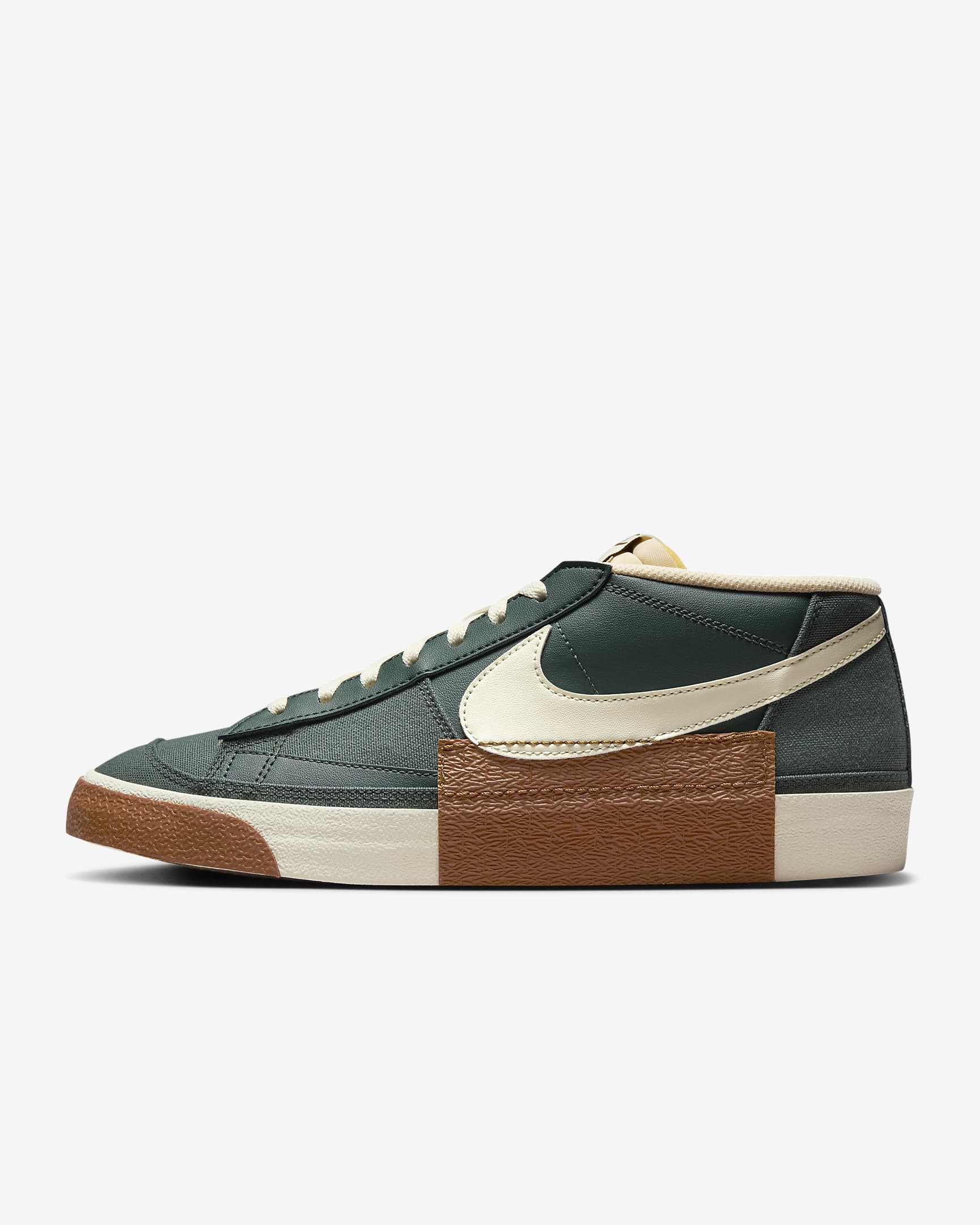 Nike Blazer Low Pro Club Vintage Green/Light British Tan/Gum Dark Brown/Coconut Milk FV0337-300