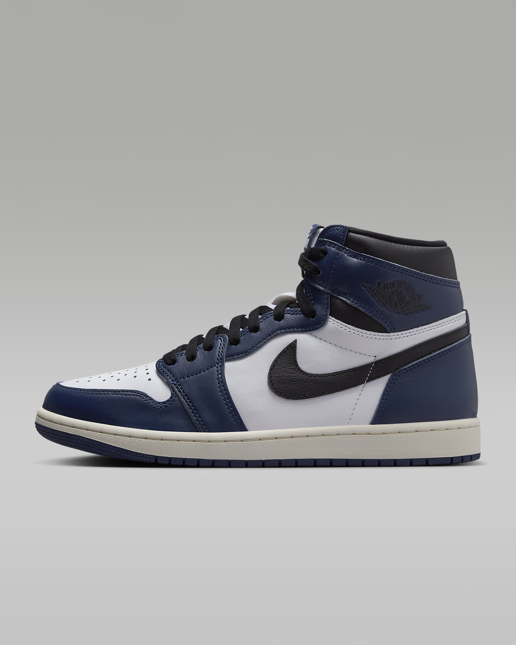 Air Jordan 1 Retro High Og "midnight Navy" Midnight Navy/White/Sail/Black DZ5485-401