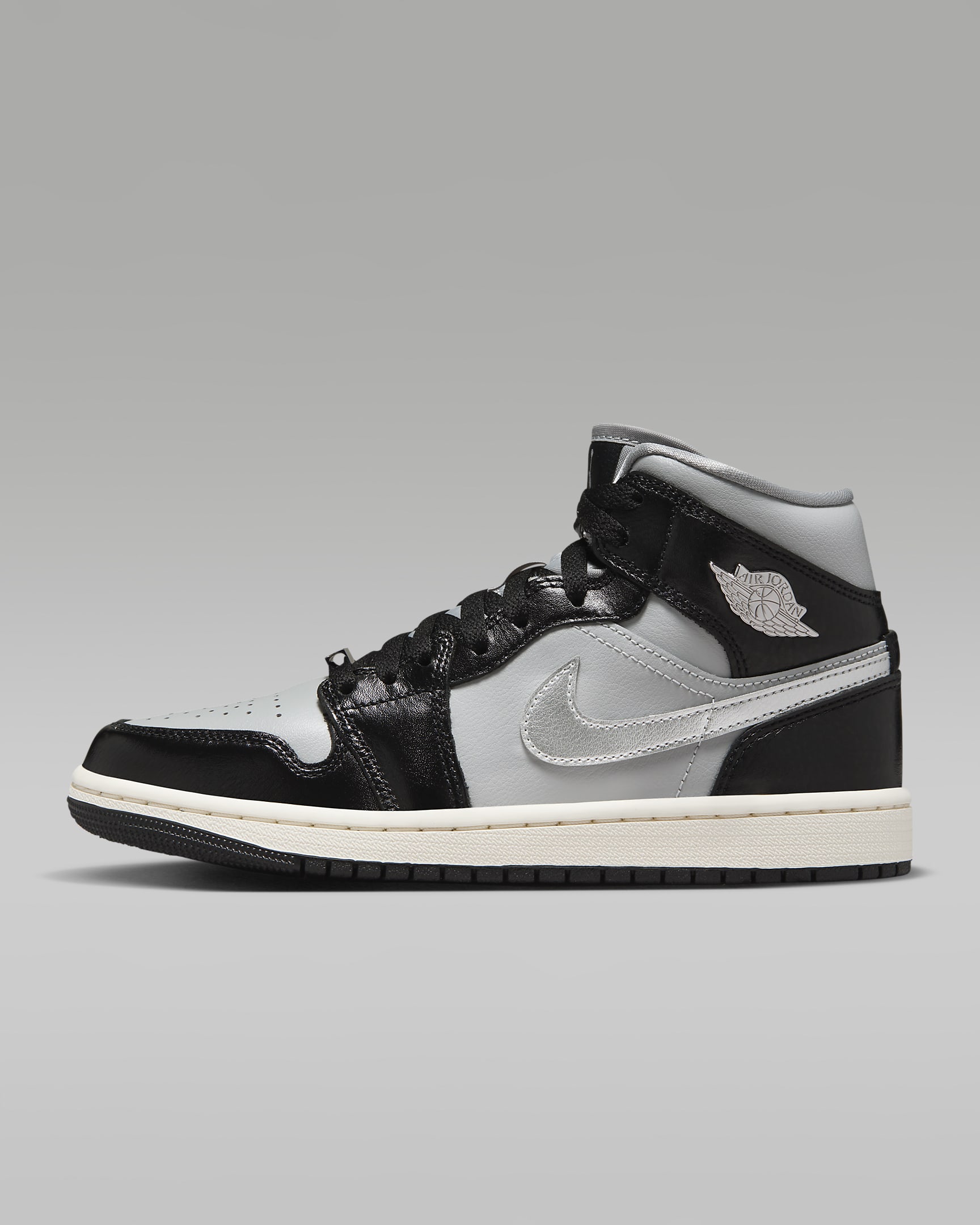 Air Jordan 1 Mid Se Black/Light Smoke Grey/Sail/Metallic Silver FB9892-002