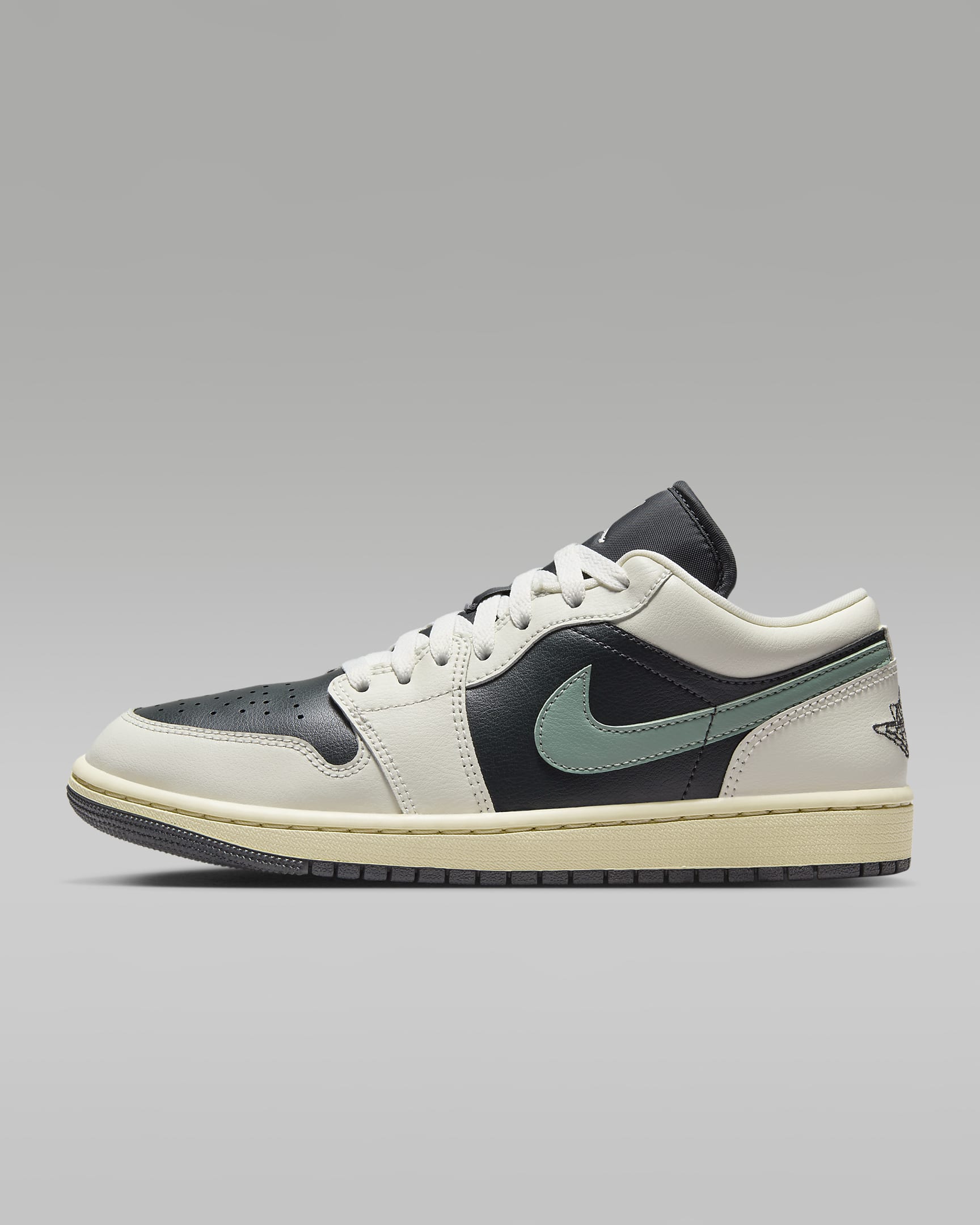 Air Jordan 1 Low Anthracite/Sail/Legend Sand/Jade Smoke DC0774-001