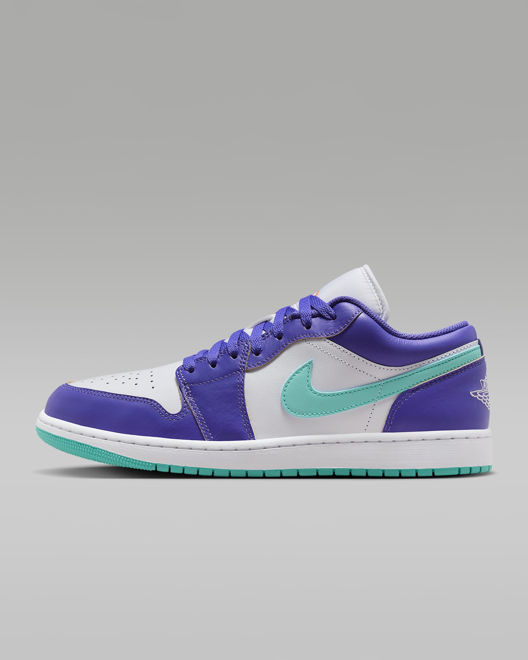 Air Jordan 1 Low Se Psychic Purple/White/Cone/Hyper Jade HJ9013-550