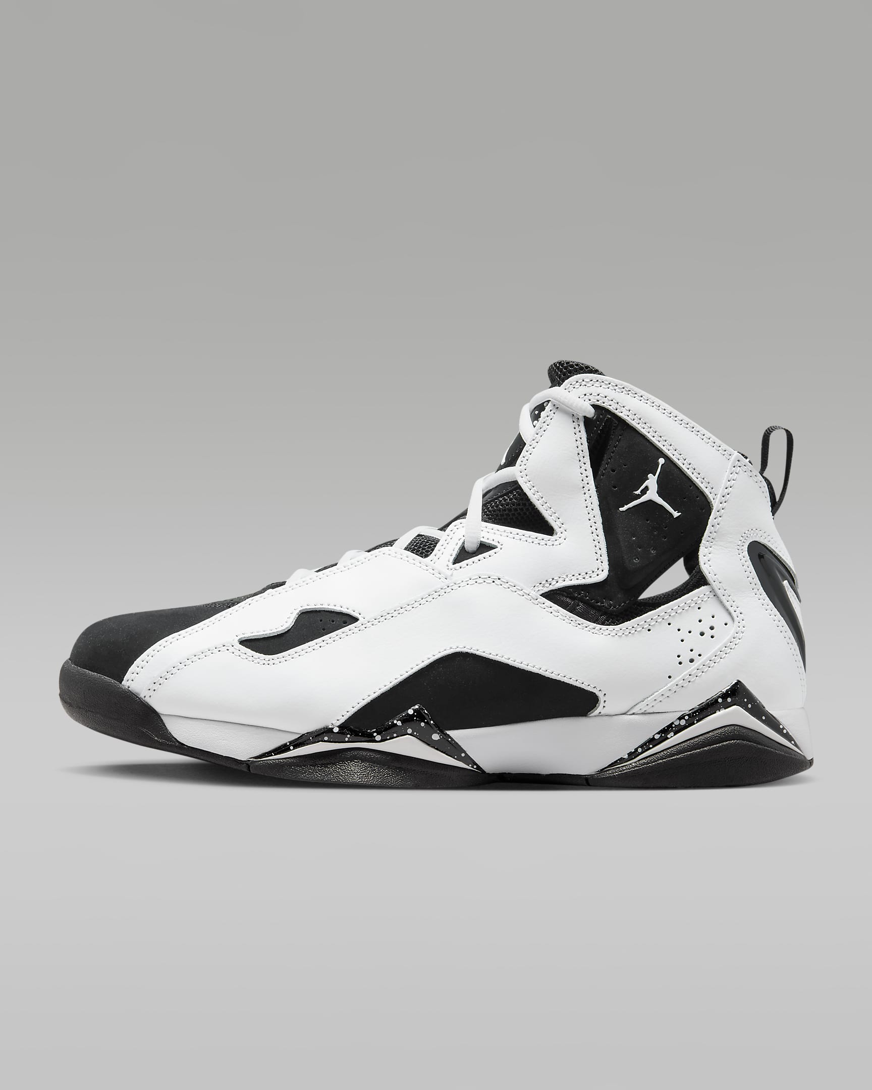 Jordan True Flight White/Black HF4832-100