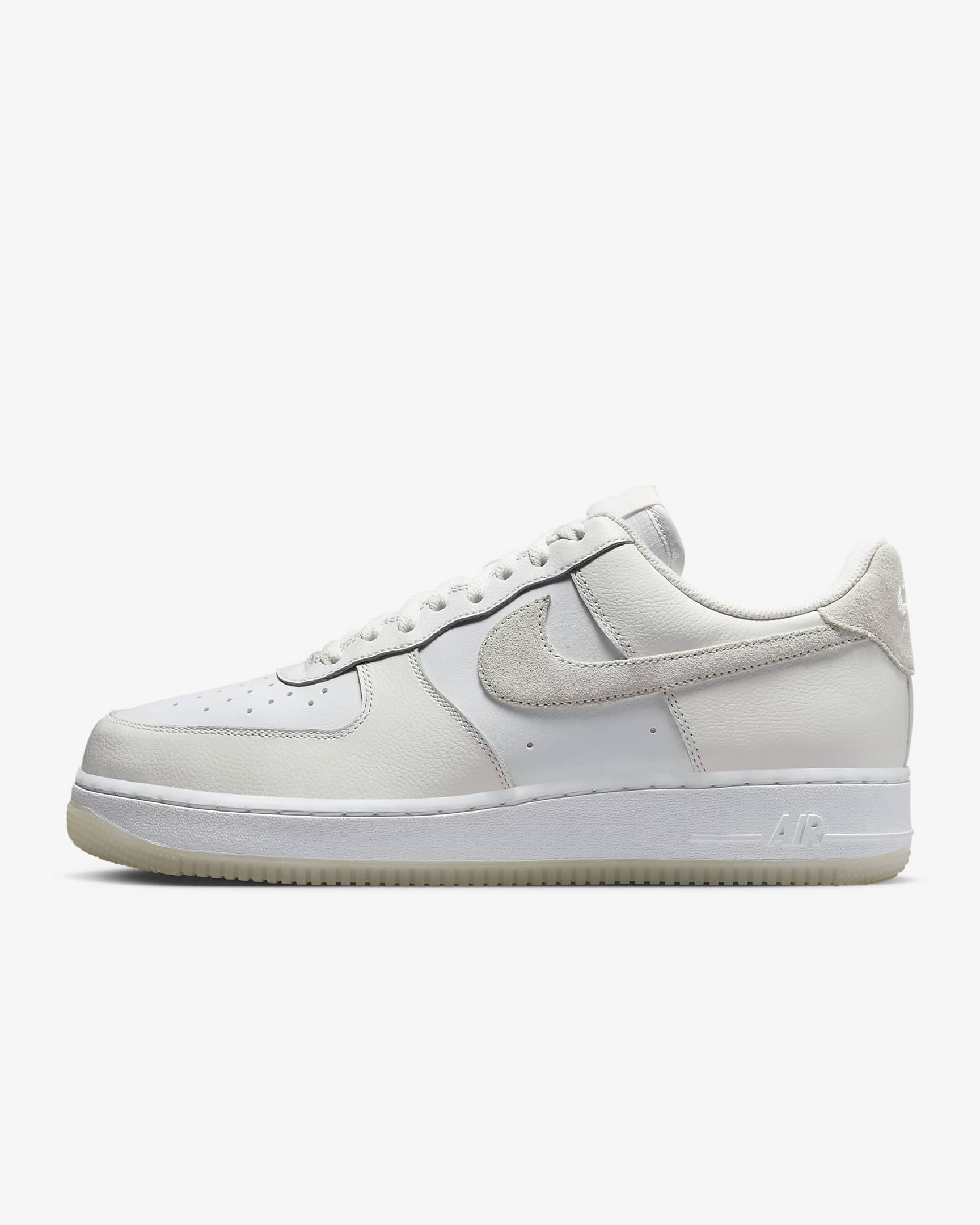 Nike Air Force 1 07 Lv8 White/Summit White/Phantom FN5832-100