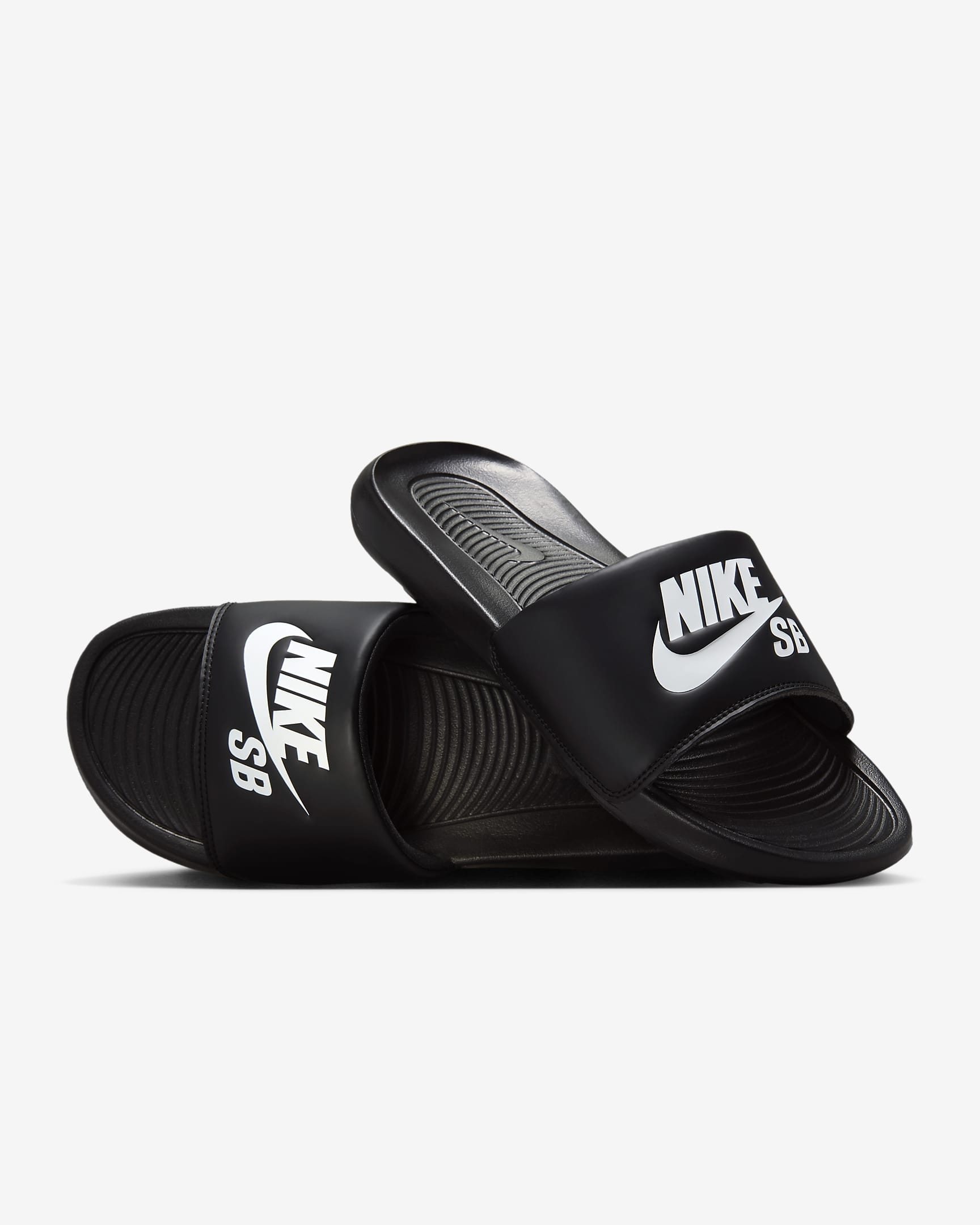 Nike Victori One Black/Black/White DR2018-001